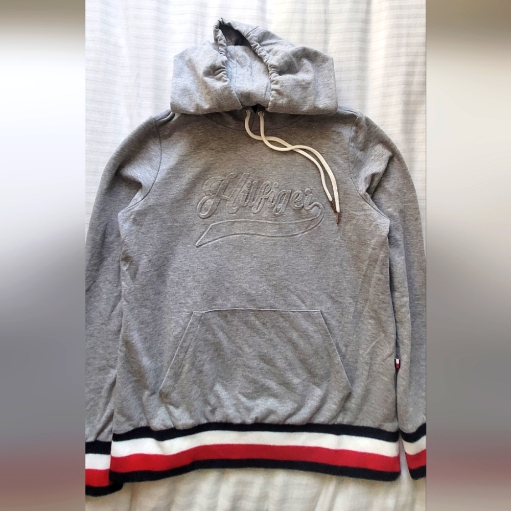 TOMMY HILFIGER, Nautical soft gray sweatshirt, size small